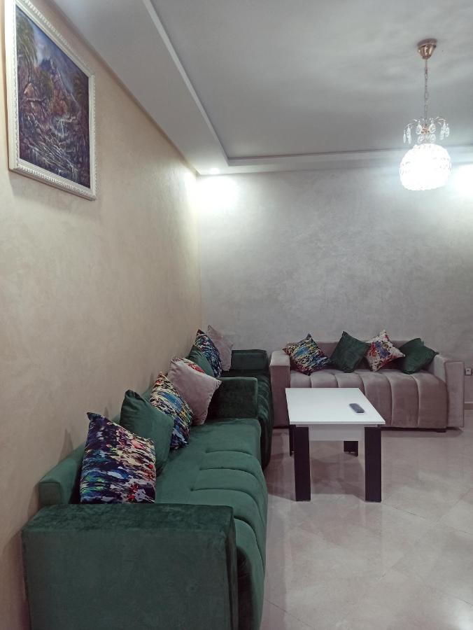 Magnifiques Appartements De Vacances Бузника Экстерьер фото